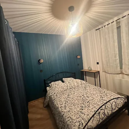 Cosy Centre *